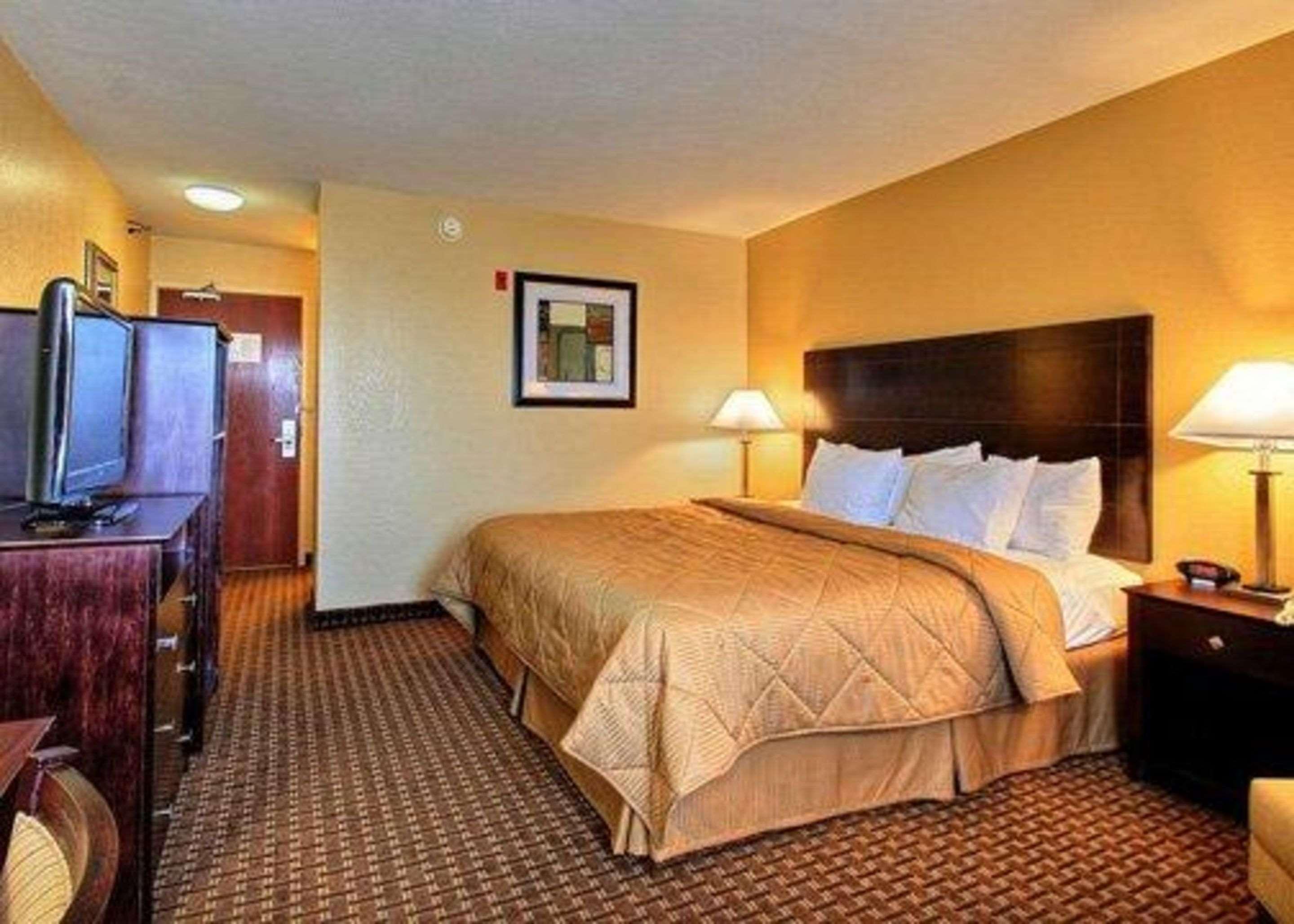 דה מוין Quality Inn מראה חיצוני תמונה