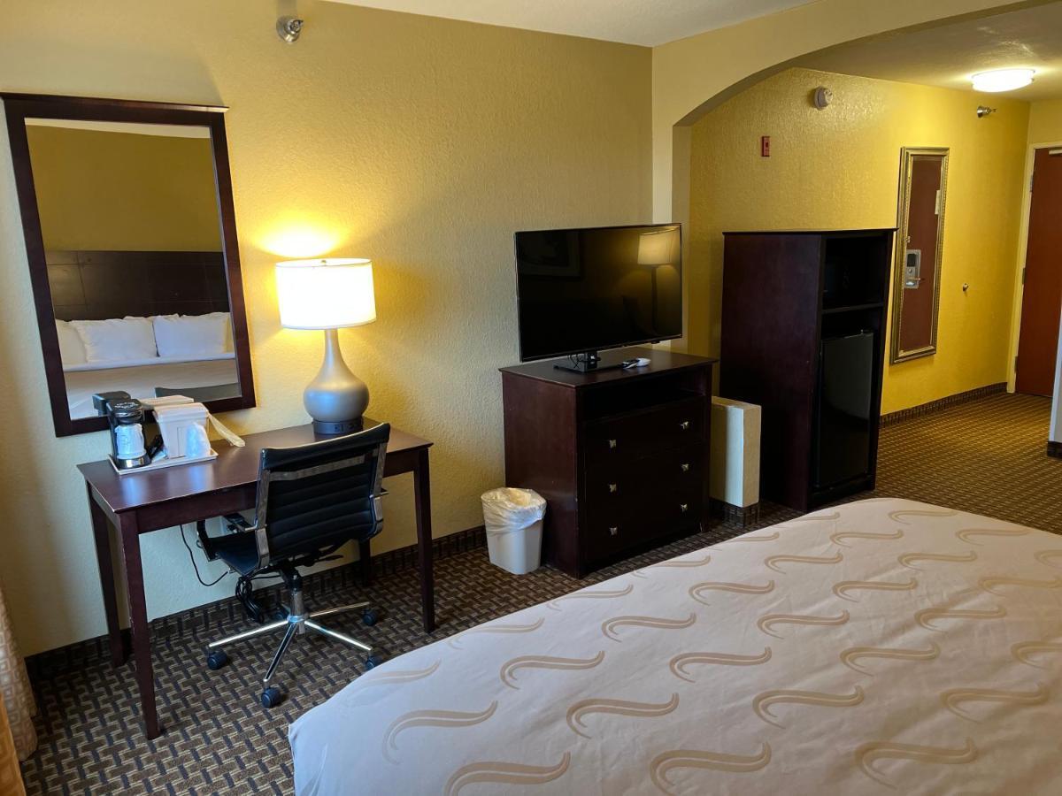 דה מוין Quality Inn מראה חיצוני תמונה