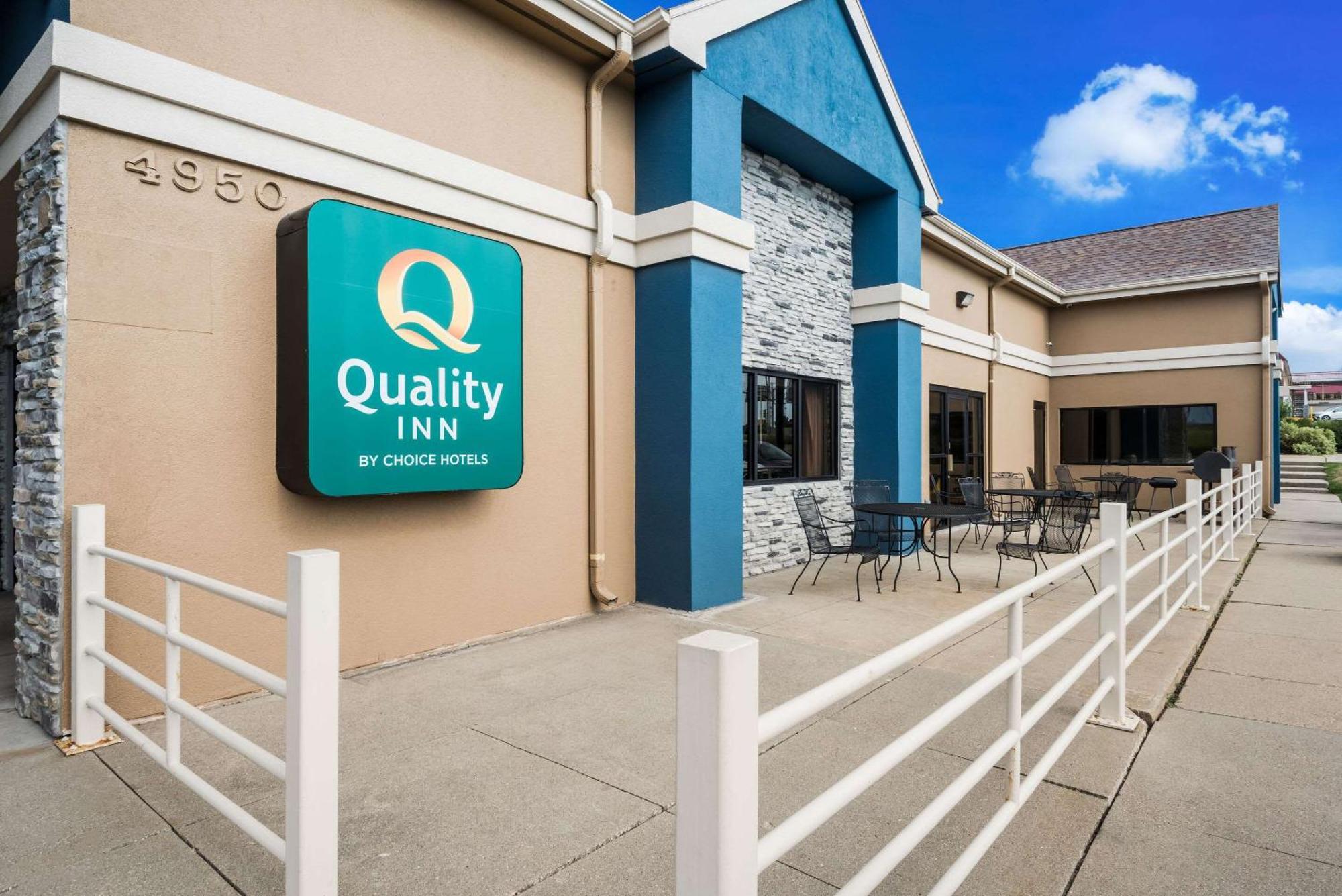 דה מוין Quality Inn מראה חיצוני תמונה